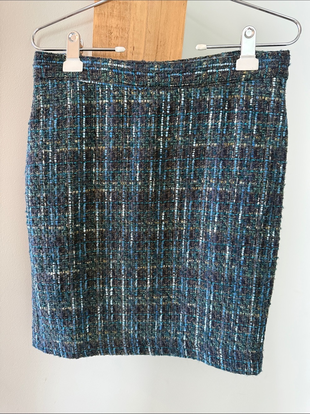 J.JILL Blue Multicolor Tweed Pencil Skirt, available in sizes 4 & 6